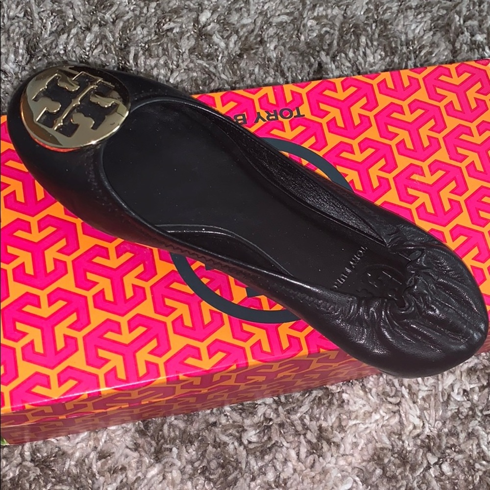 Black/Gold Tory Burch Flat